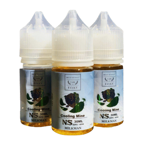 鋼鐵果_副本 【小煙油】美國原裝F.O.S.V 鋼鐵果30ml 30mg 藍莓葡萄哈密瓜 ... vapebishop.com https://vapebishop.com › 30ml油品專區 入口即是冰涼薄荷與藍莓濃郁的香氣,綜合了完美搭配的黑醋栗與桑葚,猶如身處原始森林採摘野果,接近大自然般的清爽,薄荷腦直接昇華所有元素,讓這罐果汁甜而不膩,香而不熏。
